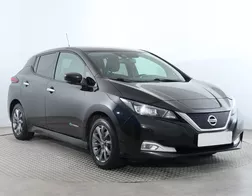 Nissan Leaf 40 kWh, Automat, Navigácia