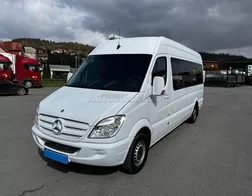 Mercedes Sprinter Caravan-Bus