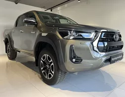 Toyota Hilux 2.8L Diesel - 6 AT Executive