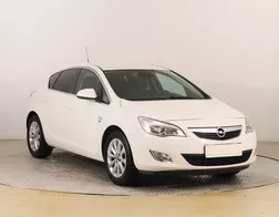 Opel Astra 1.4 16V, ČR,2.maj, Serv.kniha