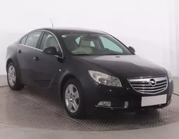 Opel Insignia 1.8, LPG, Tempomat, Park. senzory