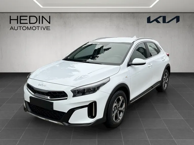 Osobné vozidlá - KIA X CEED 1,0 T-GDi M6 SILVER 84kW/115k Kia XCeed - 2026, Manuálna