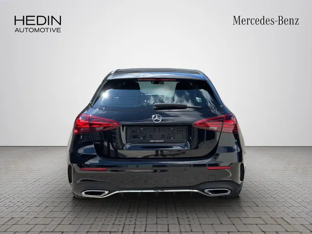 Osobné vozidlá - MERCEDES-BENZ A 180 hatchback Mercedes-Benz A trieda - 2025, 7-st. automatická