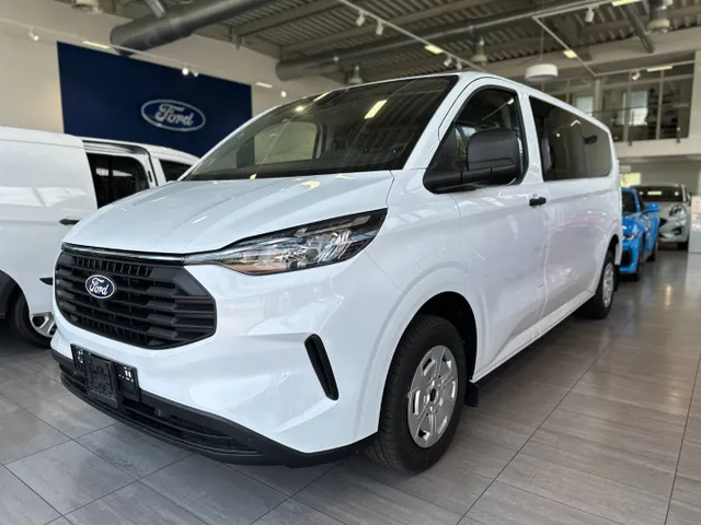 Osobné vozidlá - Ford Transit Custom 2.0 TDCi EcoBlue Trend L2H1 T320 A/T Ford Transit Custom - 2026, 8-st. automatická
