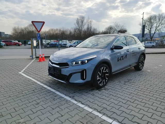 Osobné vozidlá - Kia XCeed 1.6 T-GDi Sport A/T Kia XCeed - 2026, 7-st. automatická